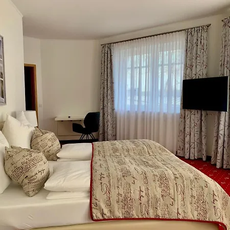 Seegarten Gmbh Hotel *